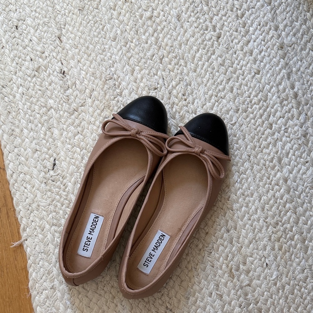 Steve Madden ballet flats size 6.5